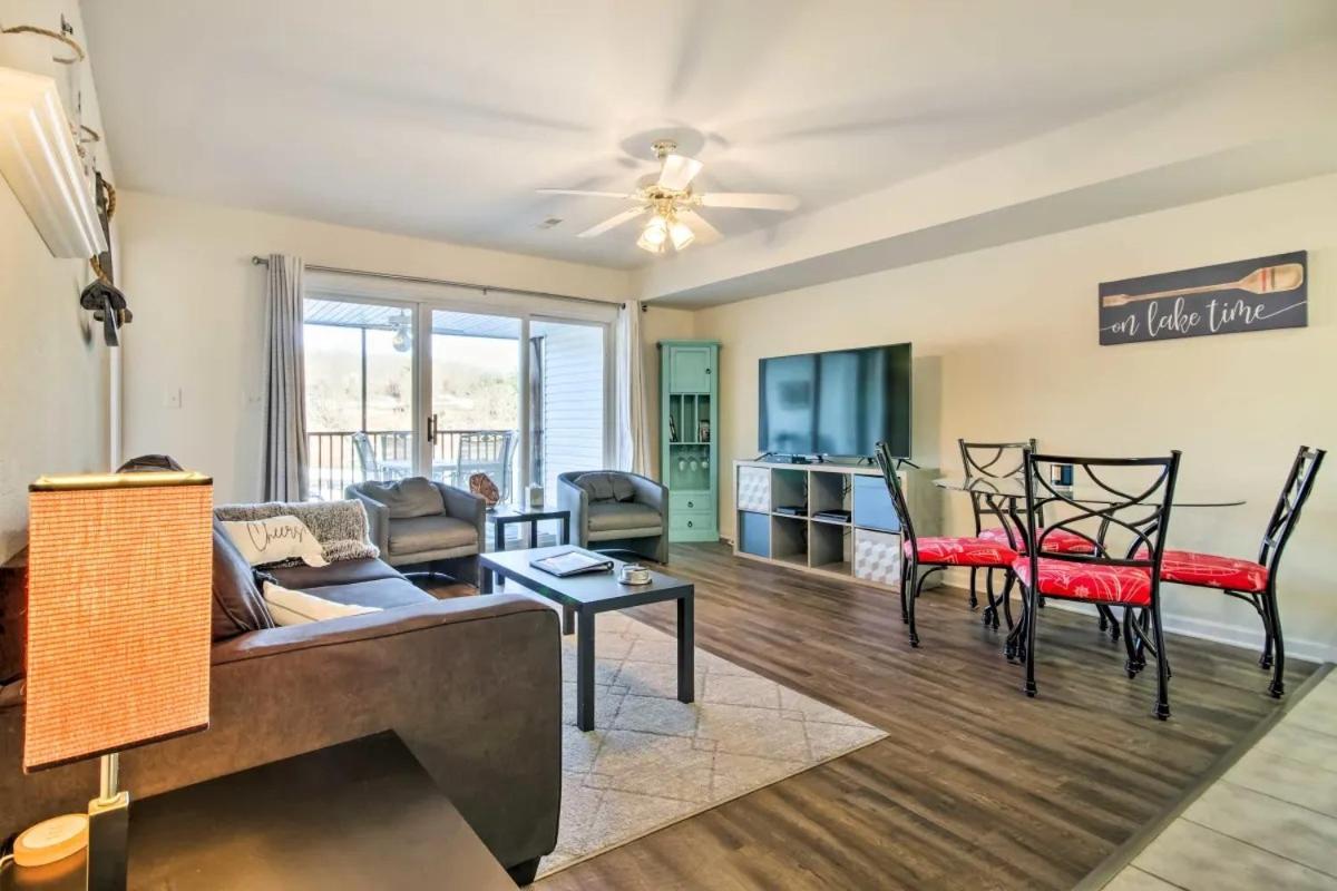 Waterfront Condo With Boat Slip! Lake Ozark Luaran gambar